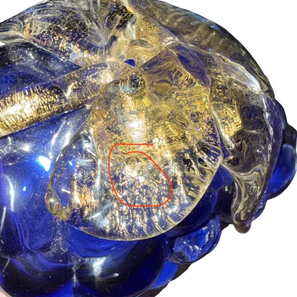 Vintage Handcrafted Blue Glass Grape Figurine Gold Leaf Accents Murano-Style - Picture 8 of 8